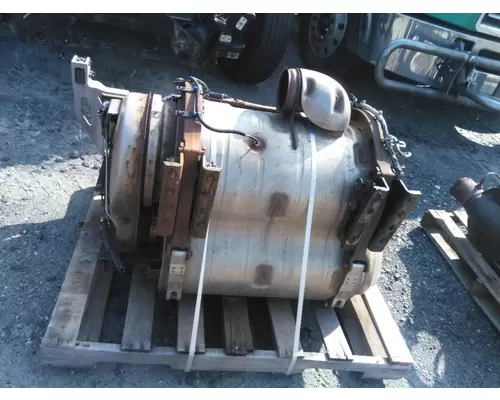 VOLVO D13 DPF ASSEMBLY (DIESEL PARTICULATE FILTER)