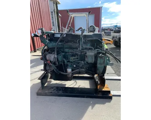 VOLVO D13 ENGINE ASSEMBLY