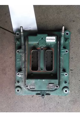 VOLVO D13 ENGINE CONTROL MODULE (ECM)