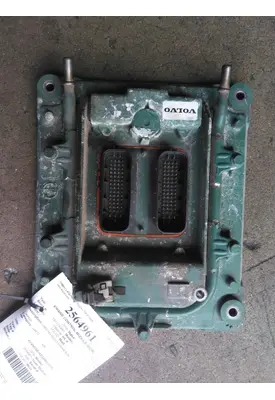 VOLVO D13 ENGINE CONTROL MODULE (ECM)