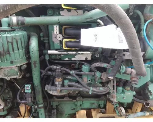VOLVO D13 ENGINE CONTROL MODULE (ECM)