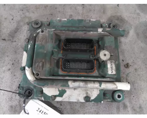 VOLVO D13 ENGINE CONTROL MODULE (ECM)