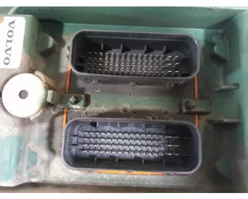 VOLVO D13 ENGINE CONTROL MODULE (ECM)