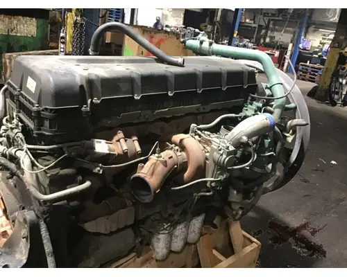 VOLVO D13 Engine Assembly