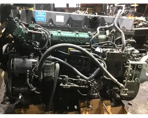 VOLVO D13 Engine Assembly