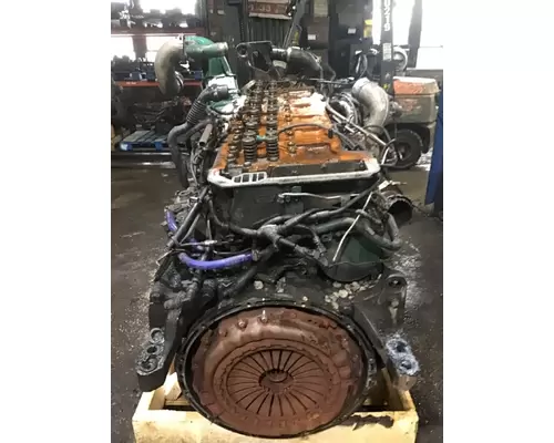 VOLVO D13 Engine Assembly