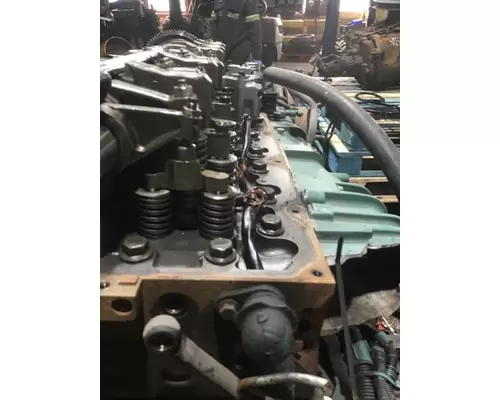 VOLVO D13 Engine Assembly