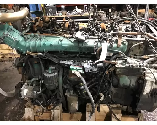 VOLVO D13 Engine Assembly