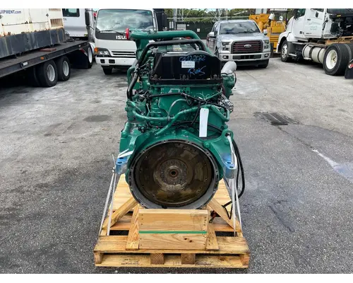 VOLVO D13 Engine Assembly