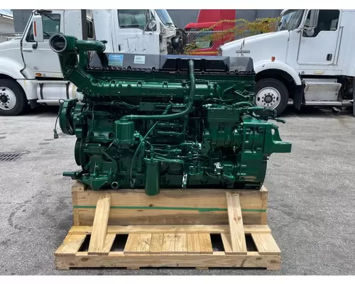 VOLVO D13 Engine Assembly