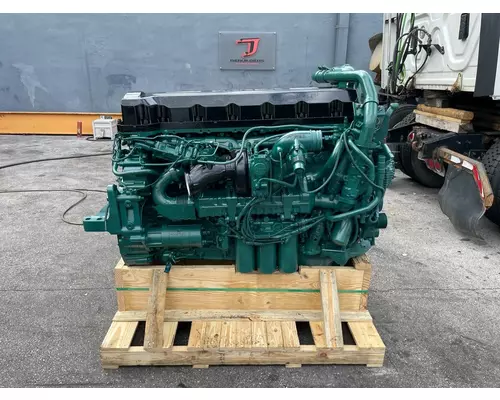 VOLVO D13 Engine Assembly