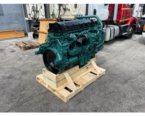VOLVO D13 Engine Assembly