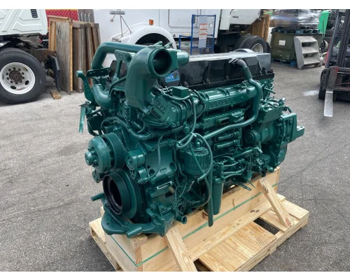 VOLVO D13 Engine Assembly
