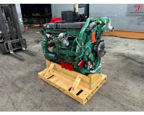 VOLVO D13 Engine Assembly