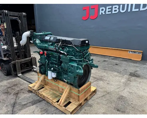 VOLVO D13 Engine Assembly