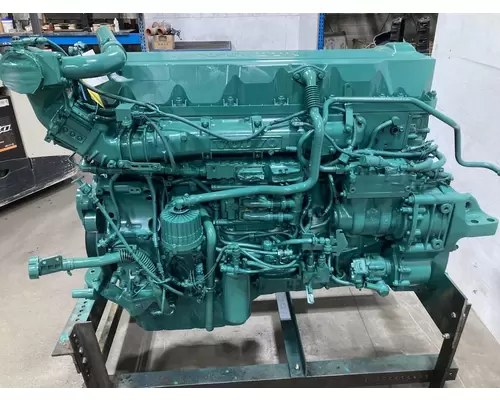 VOLVO D13 Engine Assembly