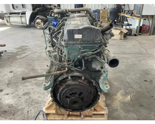 VOLVO D13 Engine Assembly