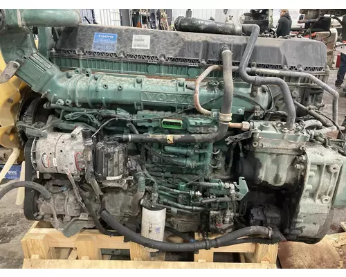 VOLVO D13 Engine Assembly