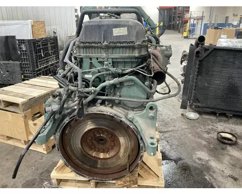 VOLVO D13 Engine Assembly