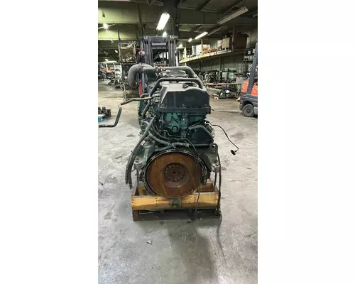 VOLVO D13 Engine Assembly