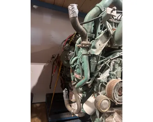 VOLVO D13 Engine Assembly