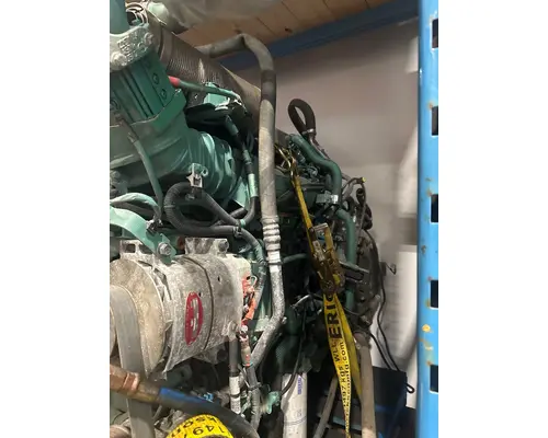 VOLVO D13 Engine Assembly