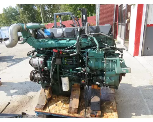 VOLVO D13 Engine Assembly