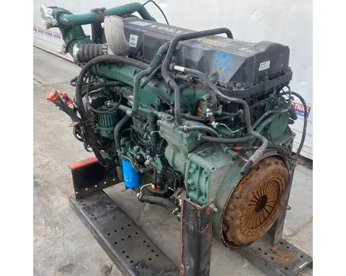 VOLVO D13 Engine Assembly