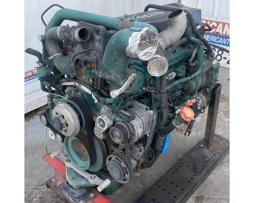 VOLVO D13 Engine Assembly