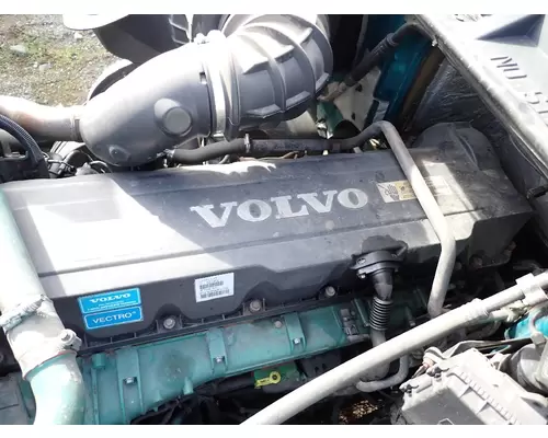 VOLVO D13 Engine Assembly