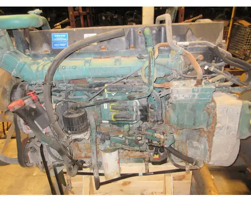 VOLVO D13 Engine Assembly