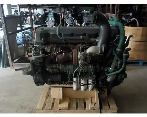 VOLVO D13 Engine Assembly