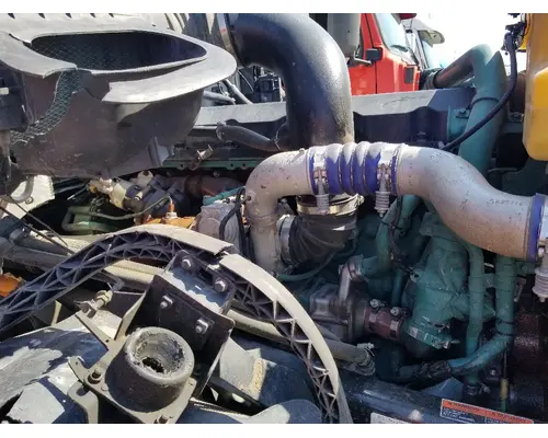 VOLVO D13 Engine Assembly