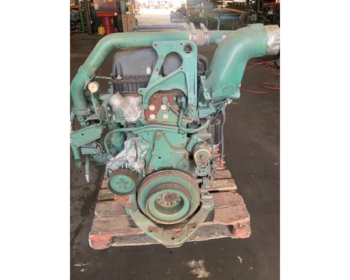 VOLVO D13 Engine Assembly