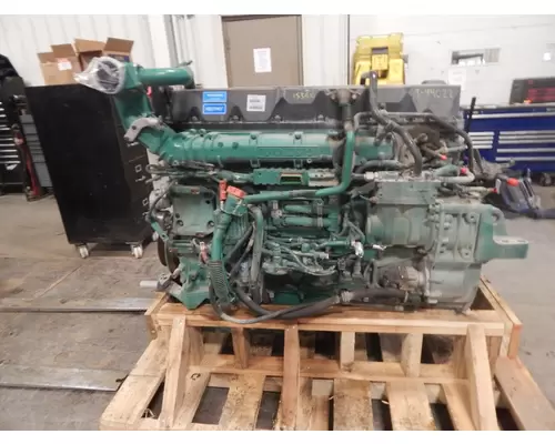 VOLVO D13 Engine Assembly