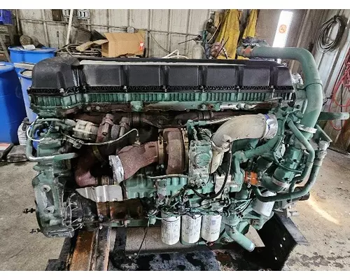 VOLVO D13 Engine Assembly