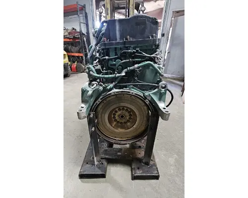 VOLVO D13 Engine Assembly