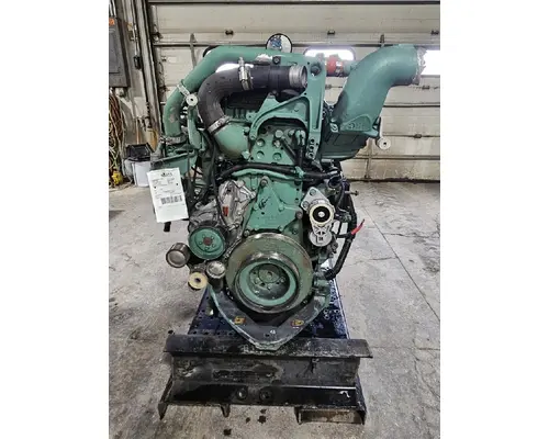 VOLVO D13 Engine Assembly