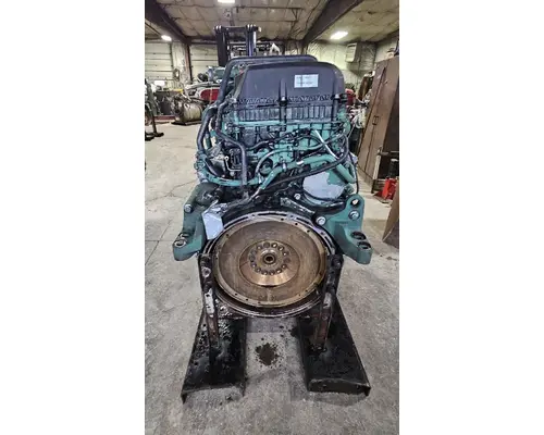 VOLVO D13 Engine Assembly