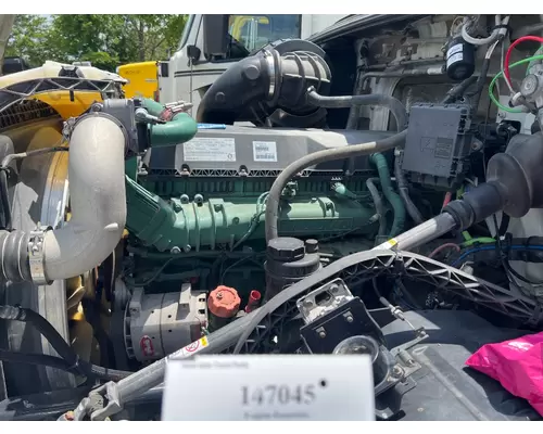 VOLVO D13 Engine Assembly
