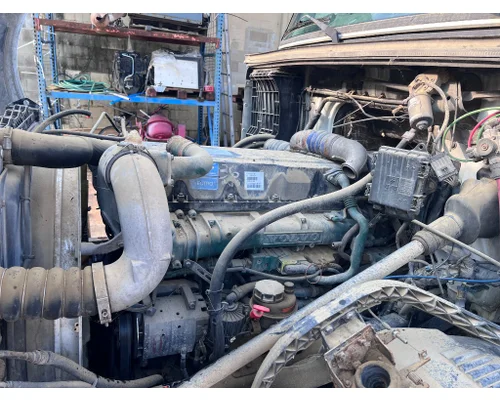 VOLVO D13 Engine Assembly