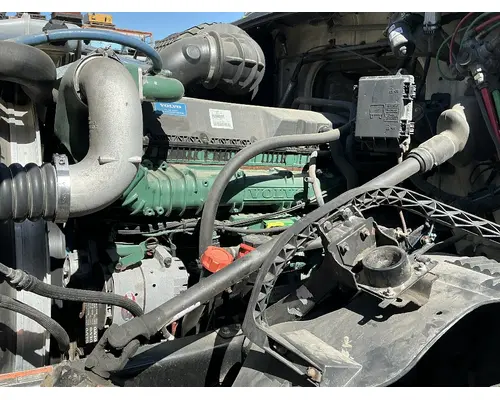 VOLVO D13 Engine Assembly
