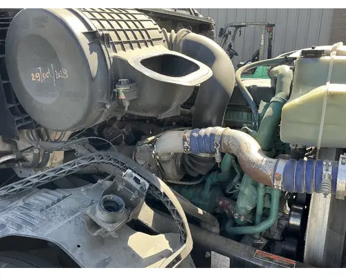 VOLVO D13 Engine Assembly
