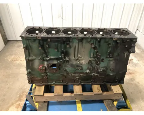 VOLVO D13 Engine Block