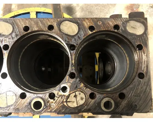 VOLVO D13 Engine Block
