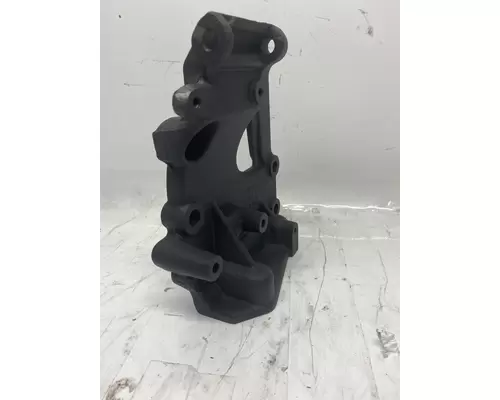 VOLVO D13 Engine Bracket