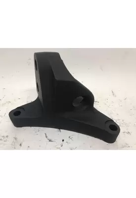 VOLVO D13 Engine Mounts