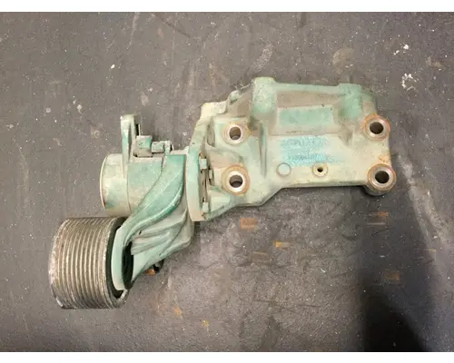 VOLVO D13 Engine Mounts