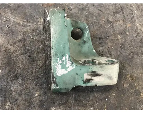 VOLVO D13 Engine Mounts