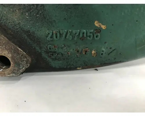 VOLVO D13 Engine Mounts